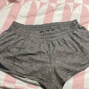 Lululemon Hotty Hot shorts